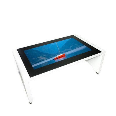 65-calowy LCD Smart Touch Screen Stolik do kawy 240V Multi Points 16,7m Kolor